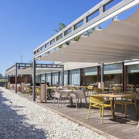 INNSiDE by Meliá Barcelona Aeropuerto-3